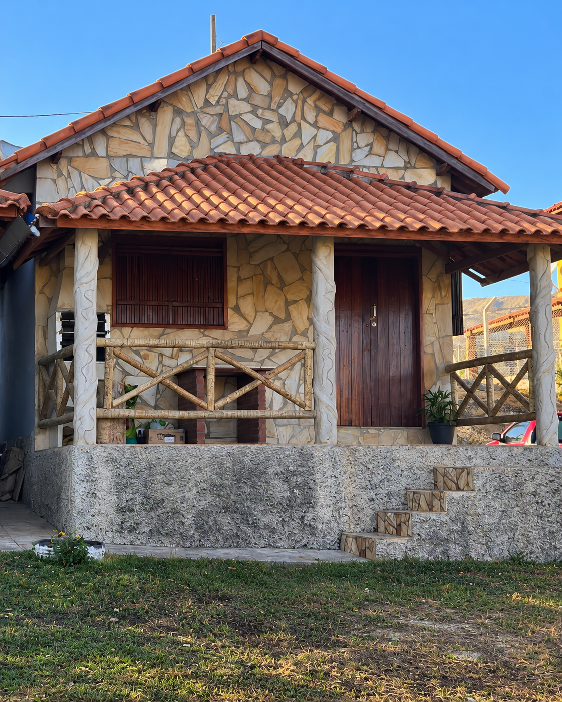 Fachada do Chalé 02.